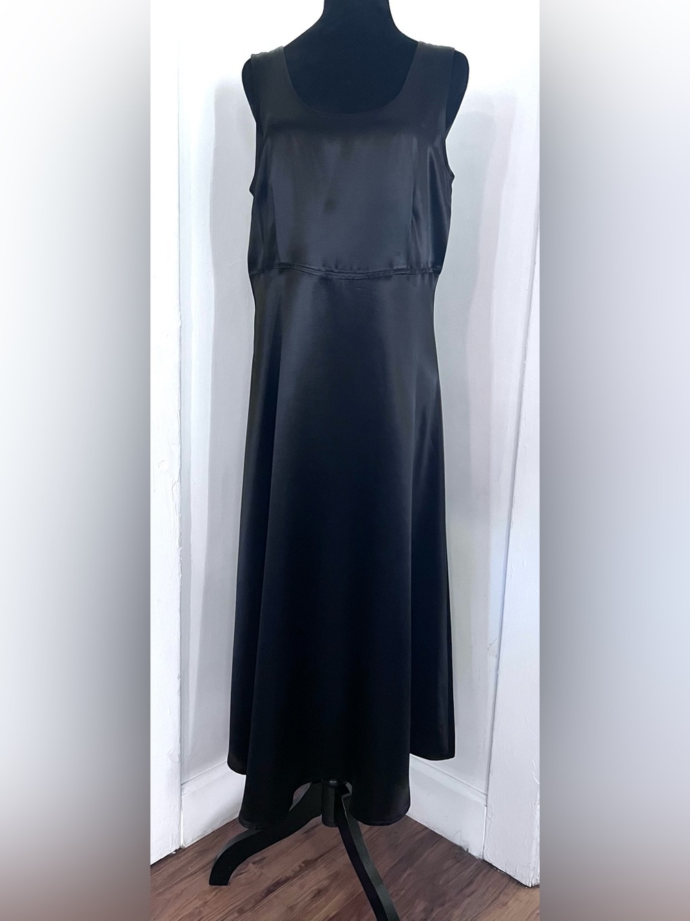 Rabbit Rabbit Rabbit Design Vintage Black Satin Maxi Dress - Sleeveless Size 12